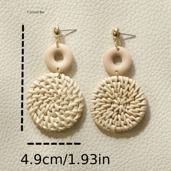 1 Pair of Elegant Boho Chic Handwoven White Rattan Circle Dangle Earrings for Women
