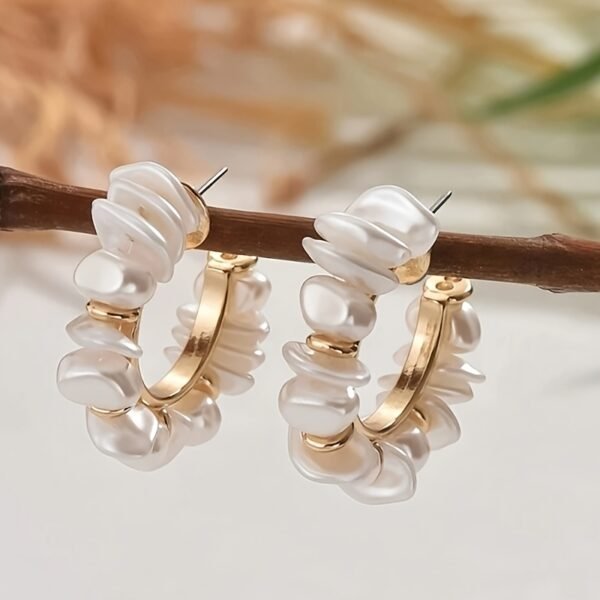 Set of 2 Bohemian-Inspired Handcrafted Earrings Featuring Woven Baroque Pearls